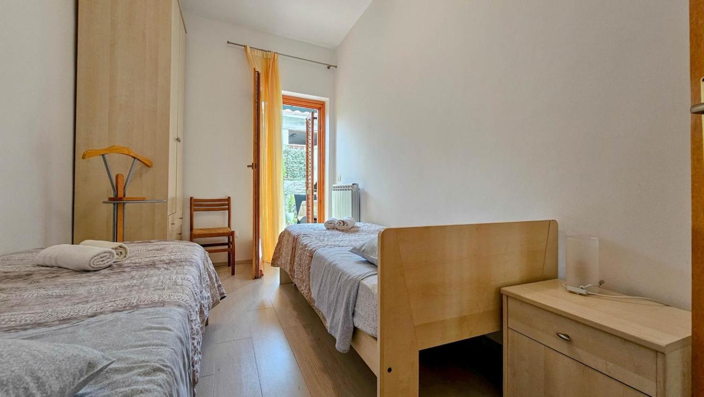 Zigante Apartment Новиград Екстериор снимка