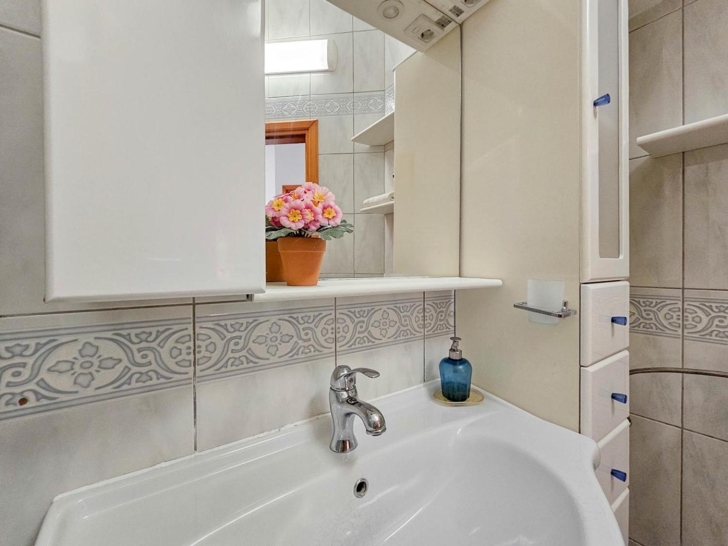 Zigante Apartment Новиград Екстериор снимка